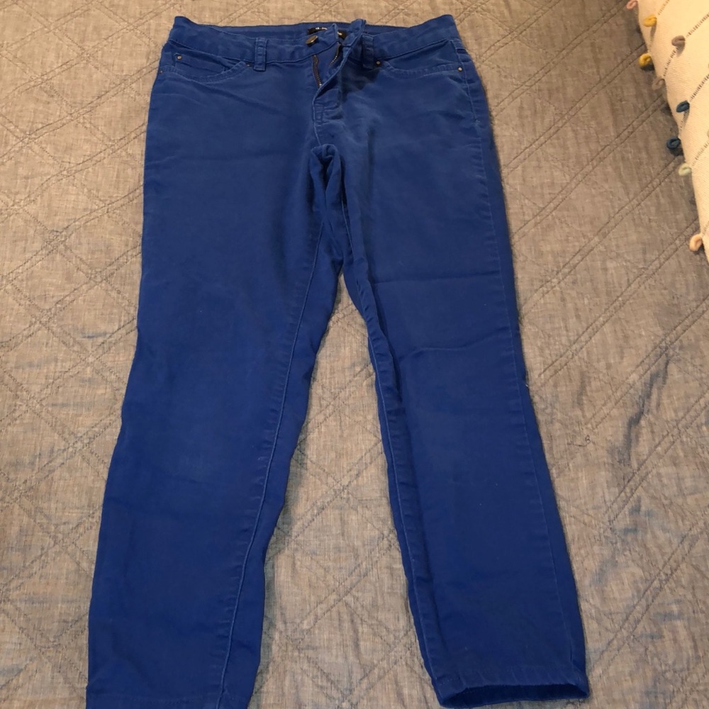Blue d.jeans size 4